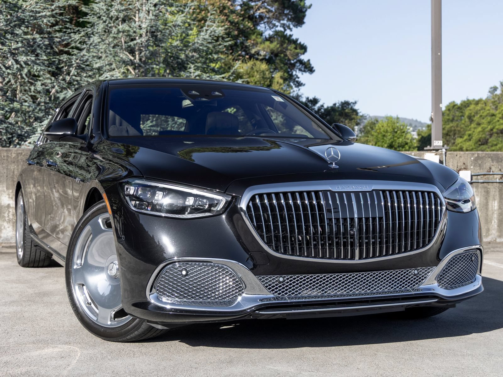 Used 2024 Mercedes-Benz Maybach S 680 4MATIC image 9