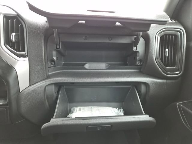 Used 2019 Chevrolet Silverado 1500 Custom w/ Custom Value Package AWD/4WD image 30