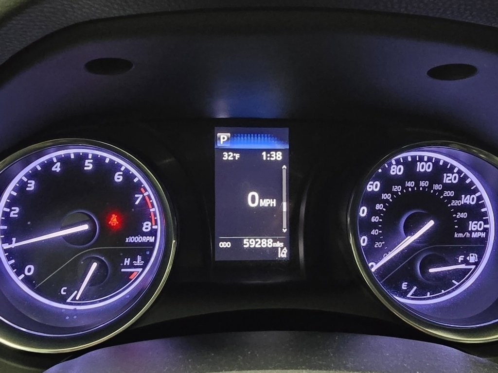 Used 2020 Toyota Camry SE image 23