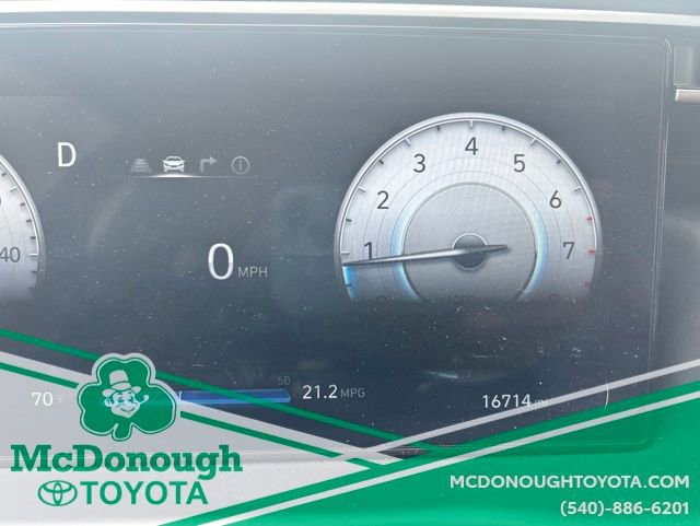 Used 2024 Hyundai Santa Cruz Night AWD/4WD image 18