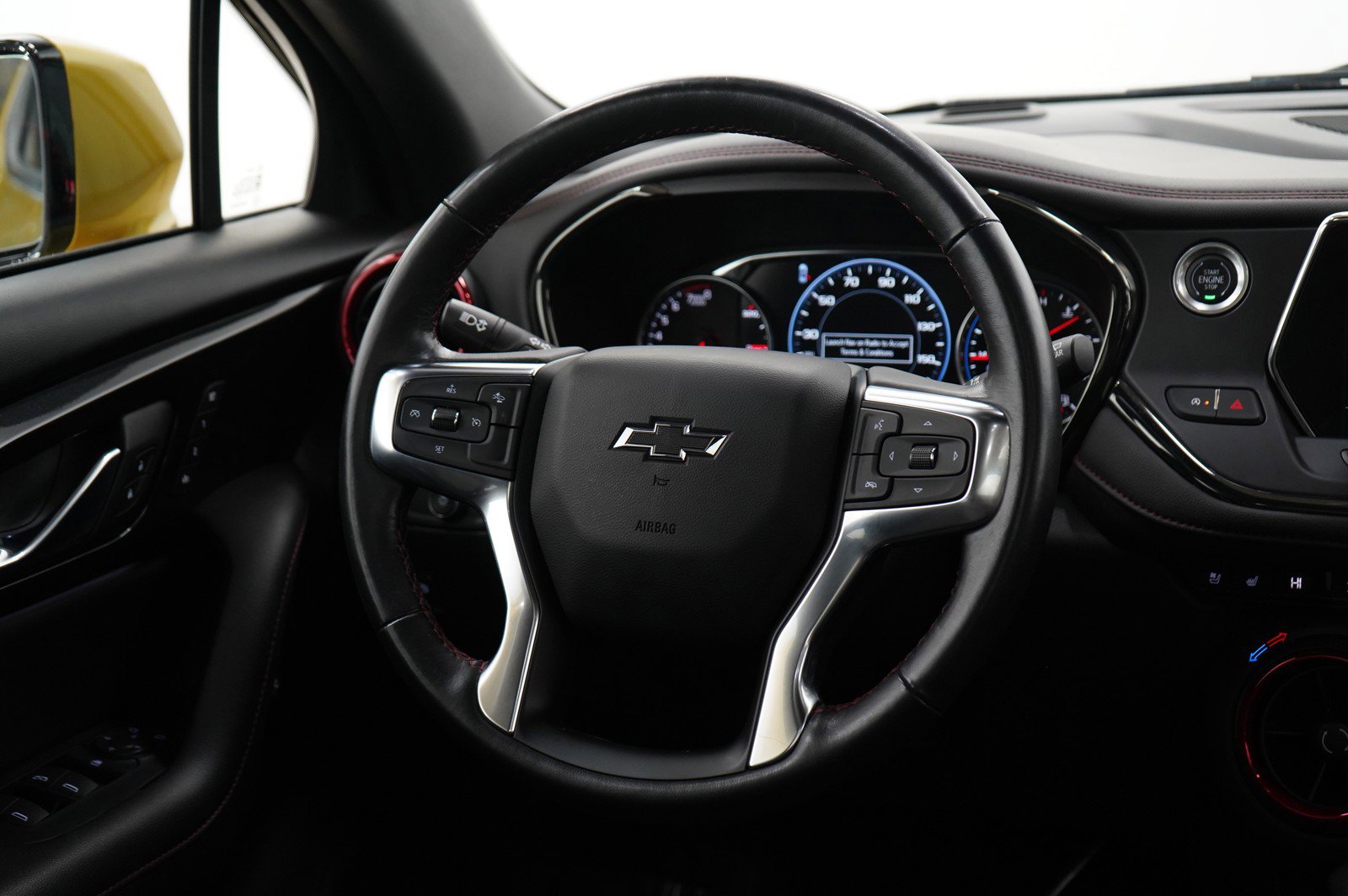 Used 2022 Chevrolet Blazer RS w/ Enhanced Convenience Package image 13