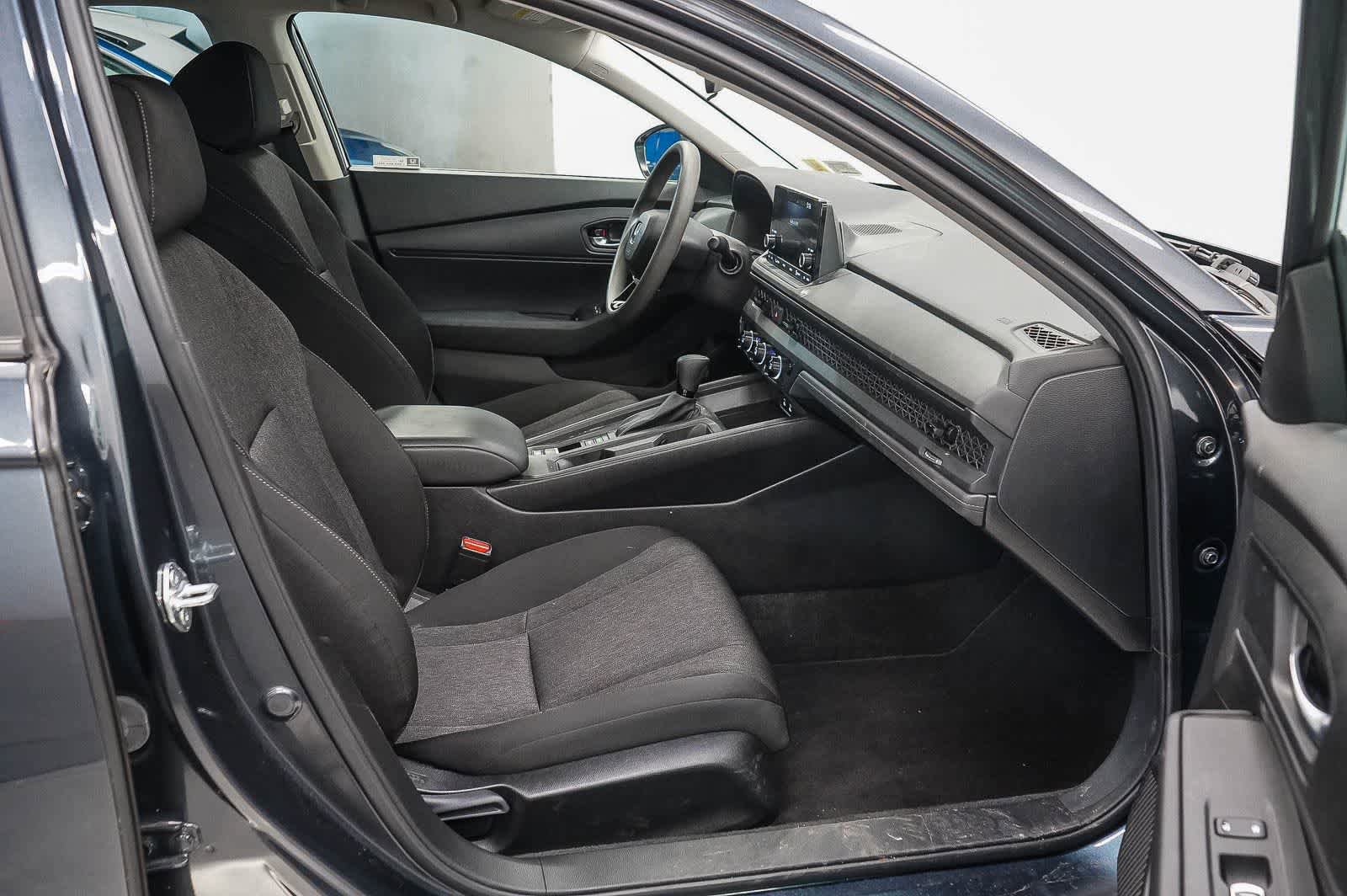 Used 2023 Honda Accord LX image 16