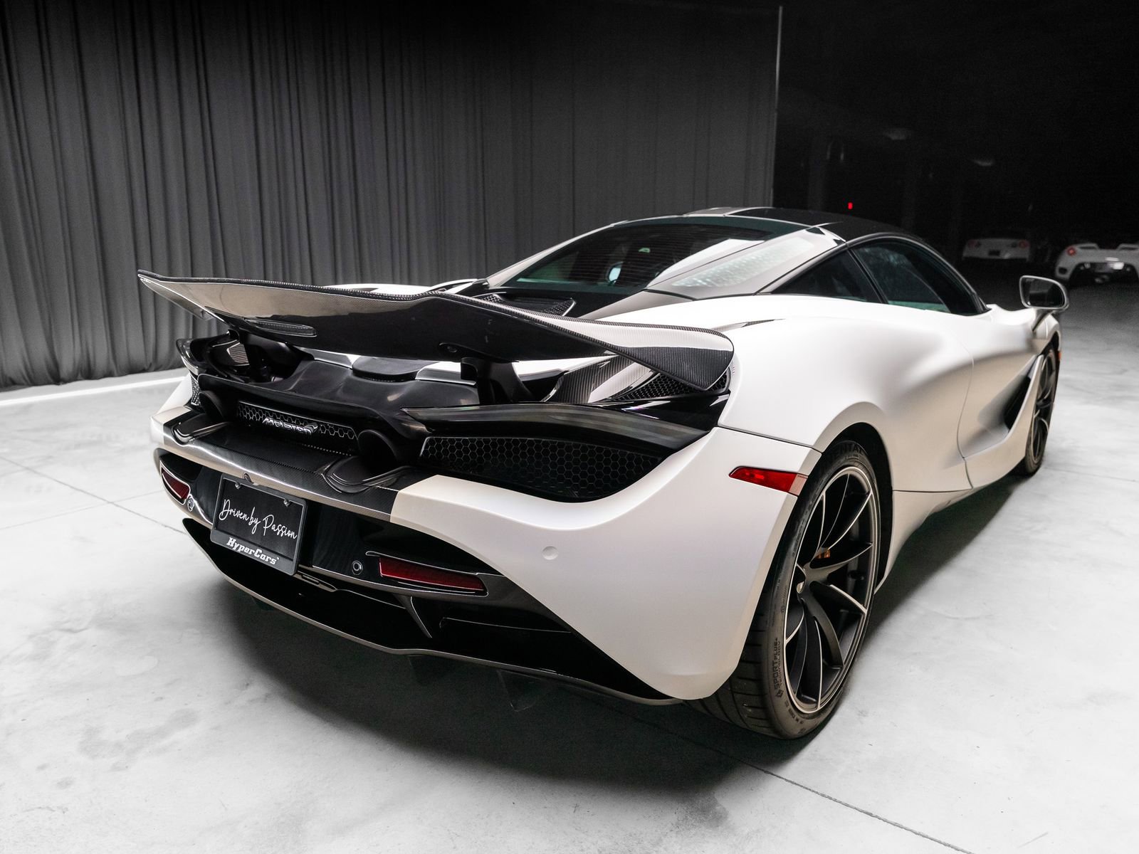 Used 2021 McLaren 720S Luxury RWD image 16