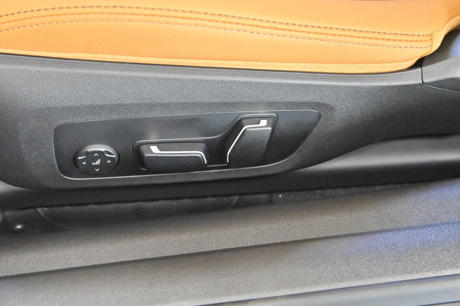 New 2026 BMW 440i xDrive Convertible image 15