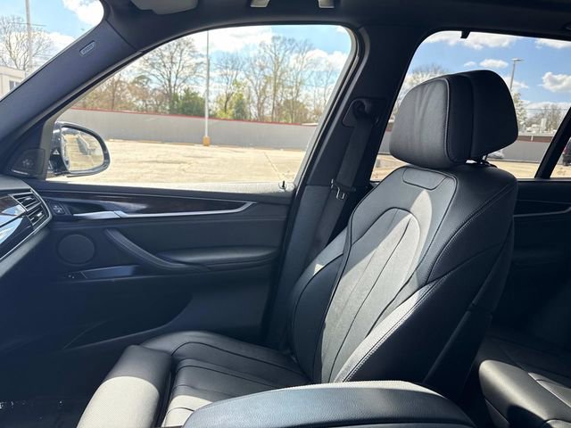 Used 2018 BMW X5 xDrive50i w/ M Sport Package image 50