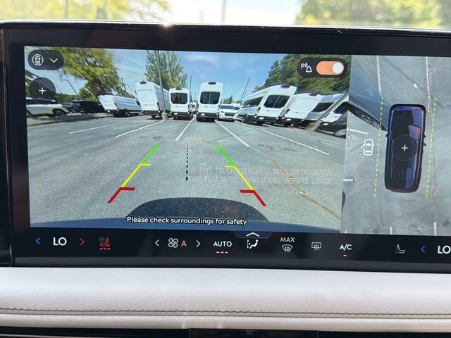 New 2026 Lincoln Aviator 2WD w/ Jet Appearance Package image 25