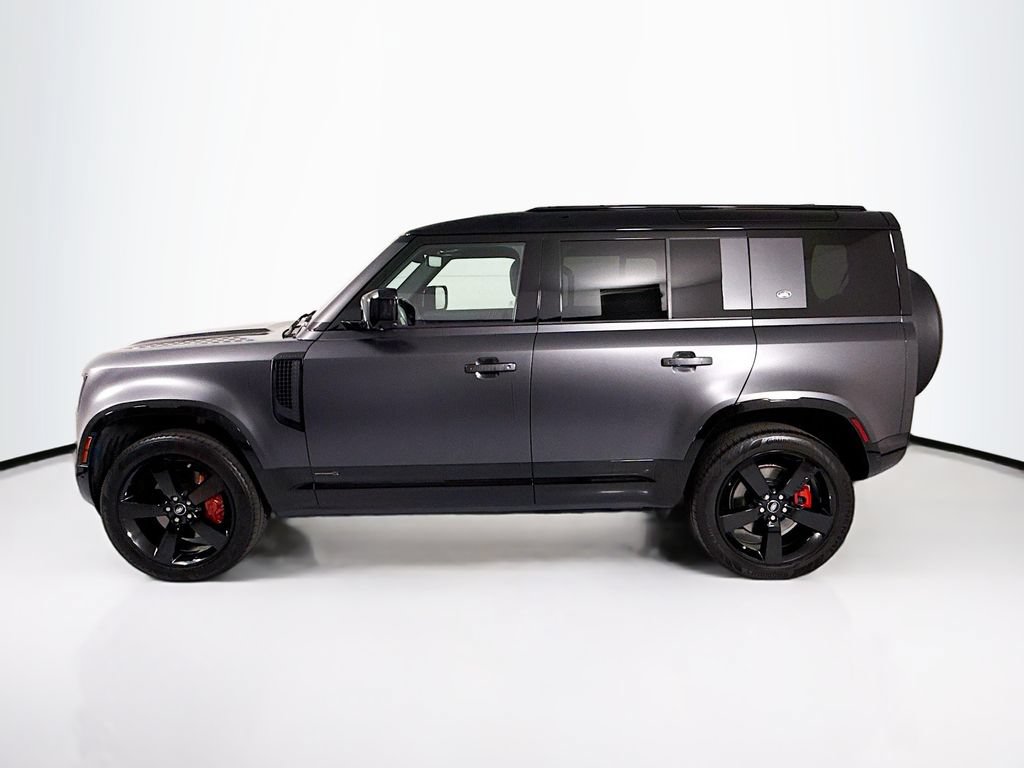 Certified 2024 Land Rover Defender 110 X AWD/4WD image 8