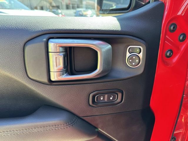 Used 2021 Jeep Wrangler Unlimited Sahara image 13