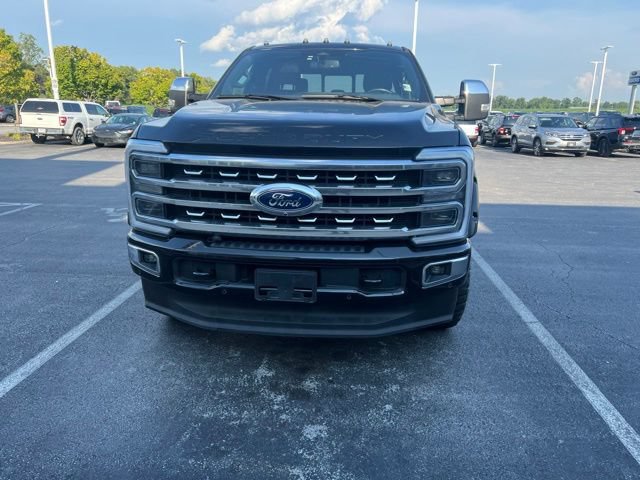 Used 2023 Ford F250 Platinum AWD/4WD image 4