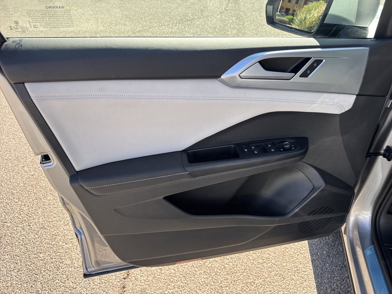New 2026 Volkswagen Taos SE AWD/4WD image 11