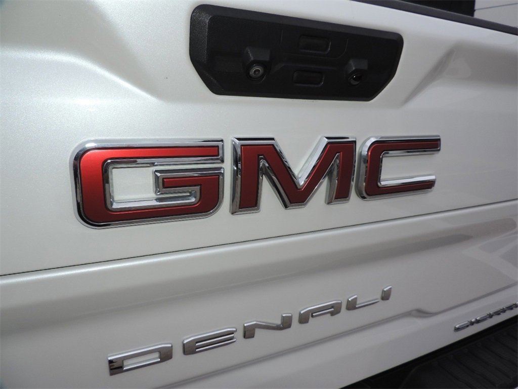 Certified 2022 GMC Sierra 3500 Denali image 18