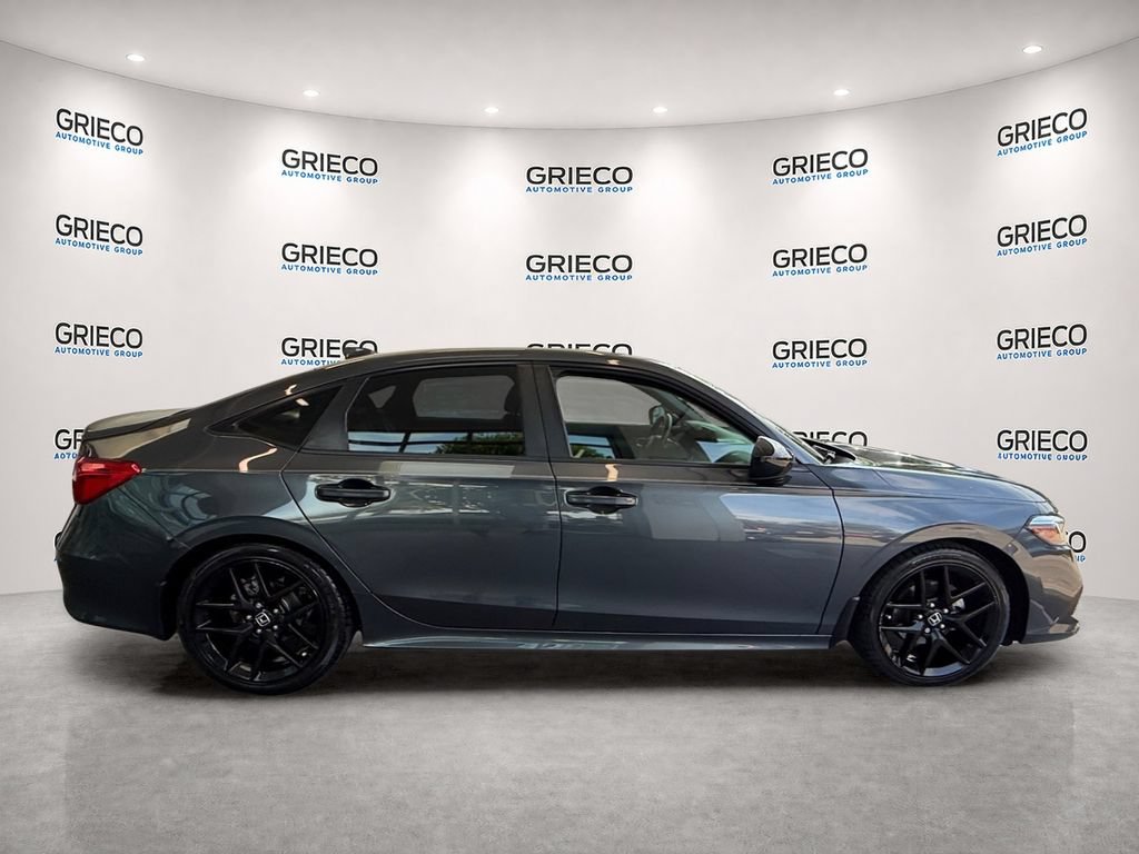 Used 2024 Honda Civic Sport image 8