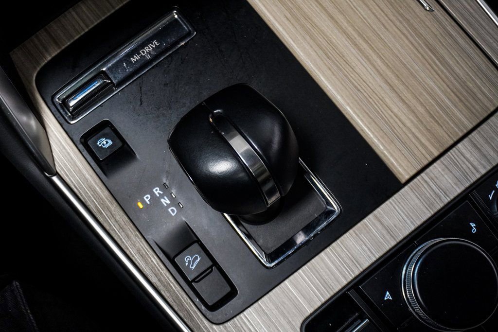 Used 2025 MAZDA CX-90 Plug-In Hybrid w/Premium Sport image 28