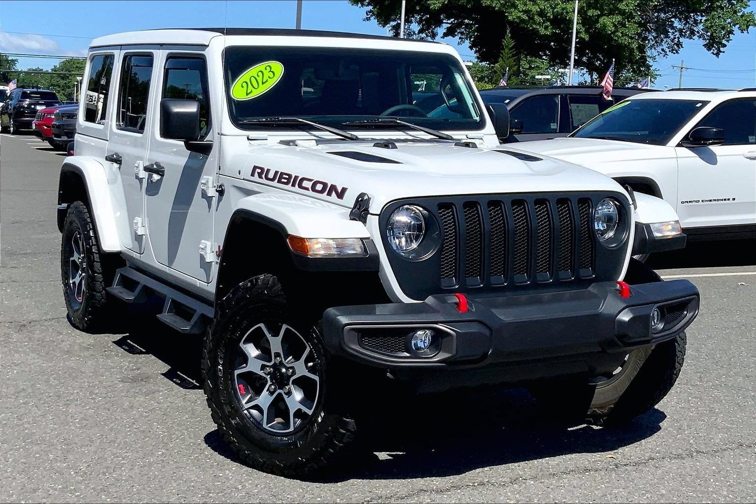 Used 2023 Jeep Wrangler Unlimited Rubicon AWD/4WD image 2