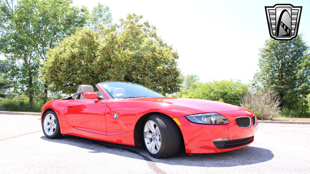 Used 2007 BMW Z4 3.0i image 4