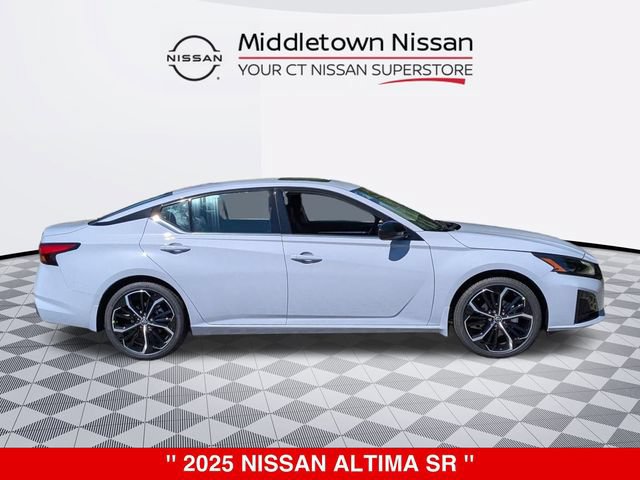 New 2025 Nissan Altima 2.5 SR w/ SR Premium Package FWD image 2