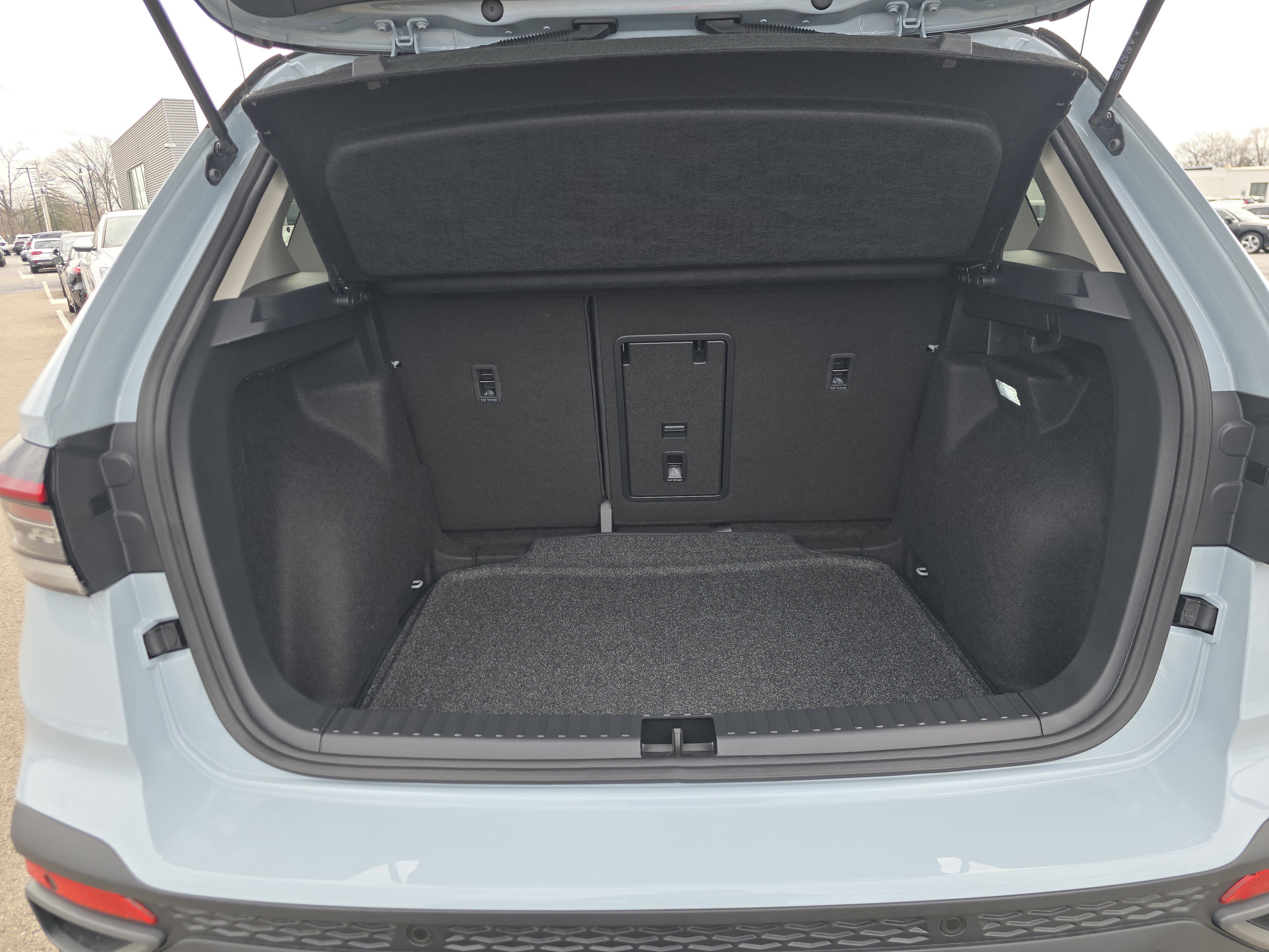 New 2026 Volkswagen Taos SE FWD image 15