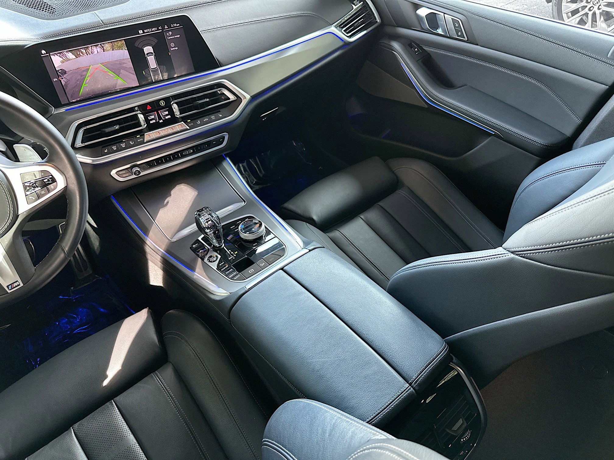 Used 2020 BMW X5 xDrive40i w/ M Sport Package image 25