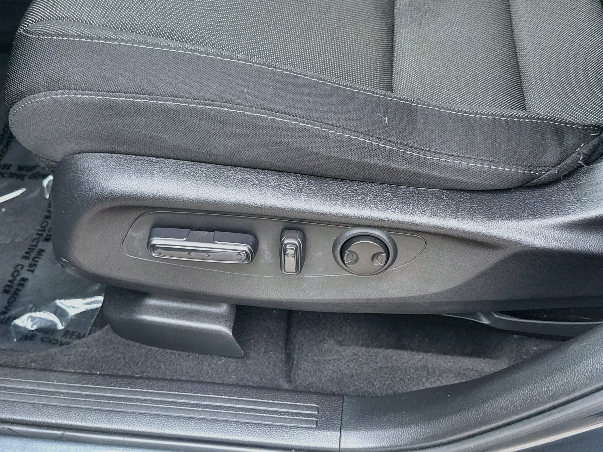 Certified 2025 Honda CR-V EX image 17