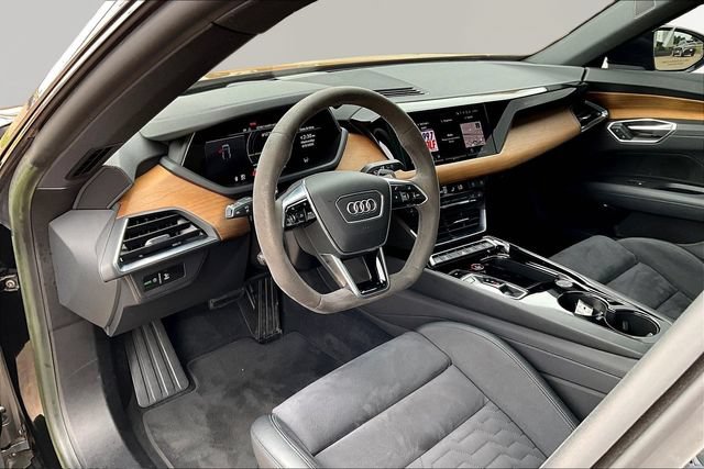 Used 2023 Audi e-tron GT Prestige w/ Prestige Package AWD/4WD image 12