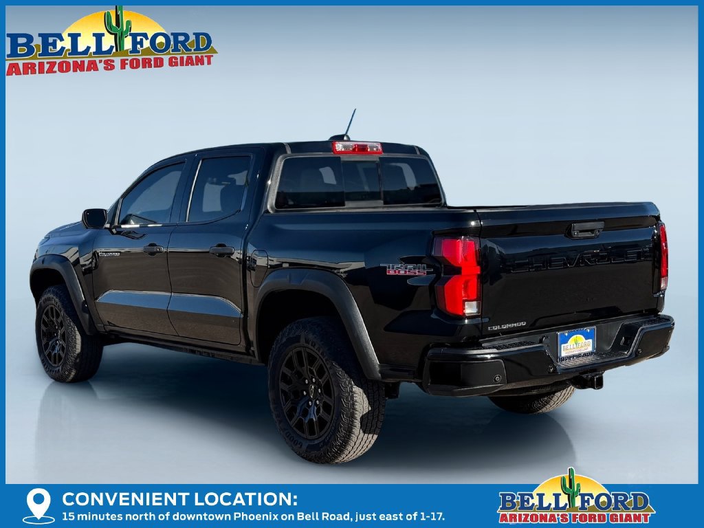 Used 2025 Chevrolet Colorado Trail Boss AWD/4WD image 2