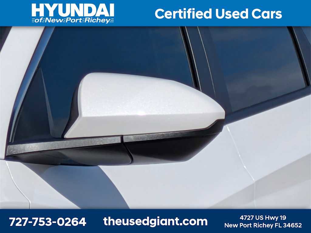 Used 2025 Hyundai Tucson SE image 11