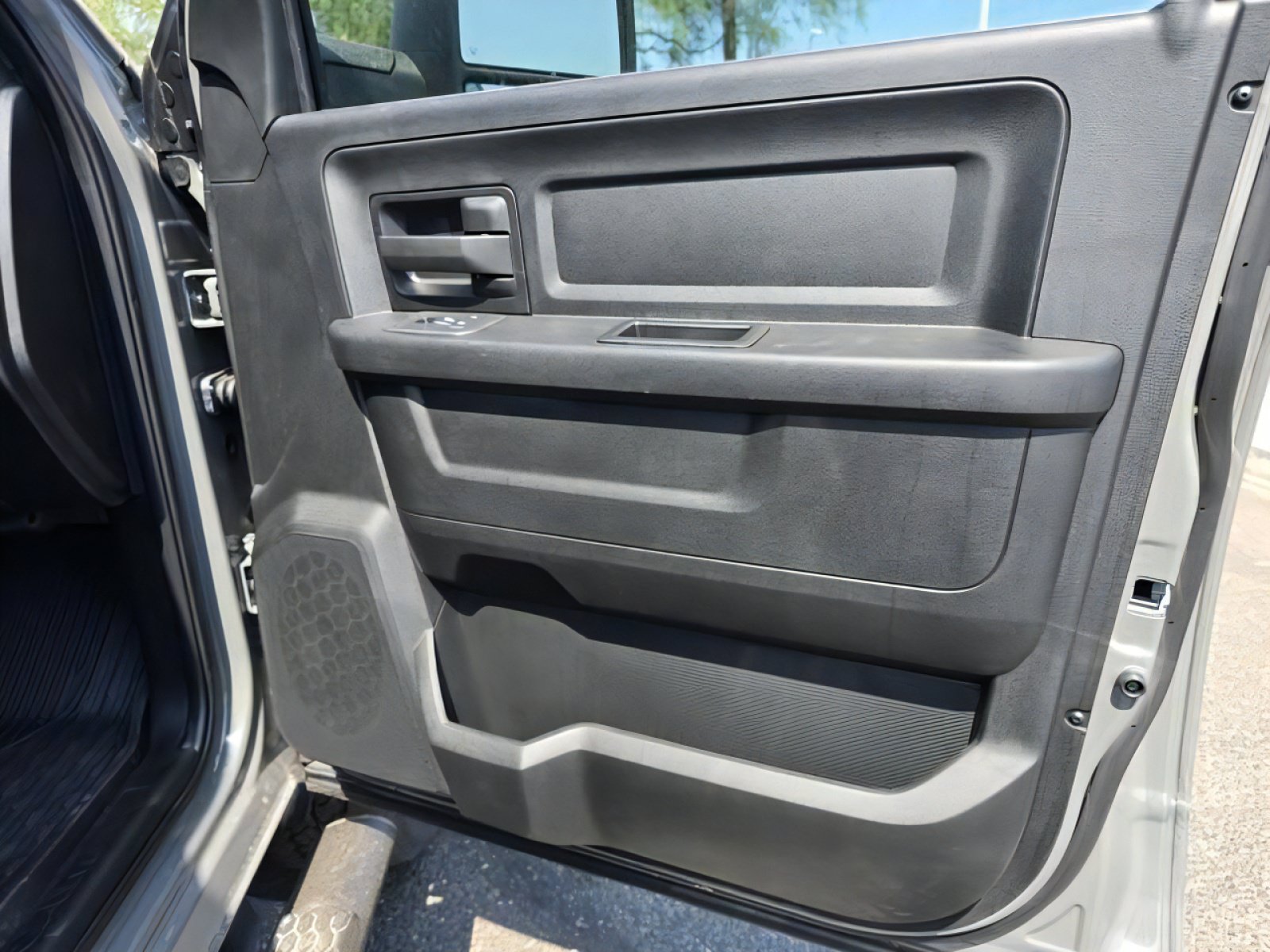 New 2026 RAM 2500 Tradesman AWD/4WD image 11