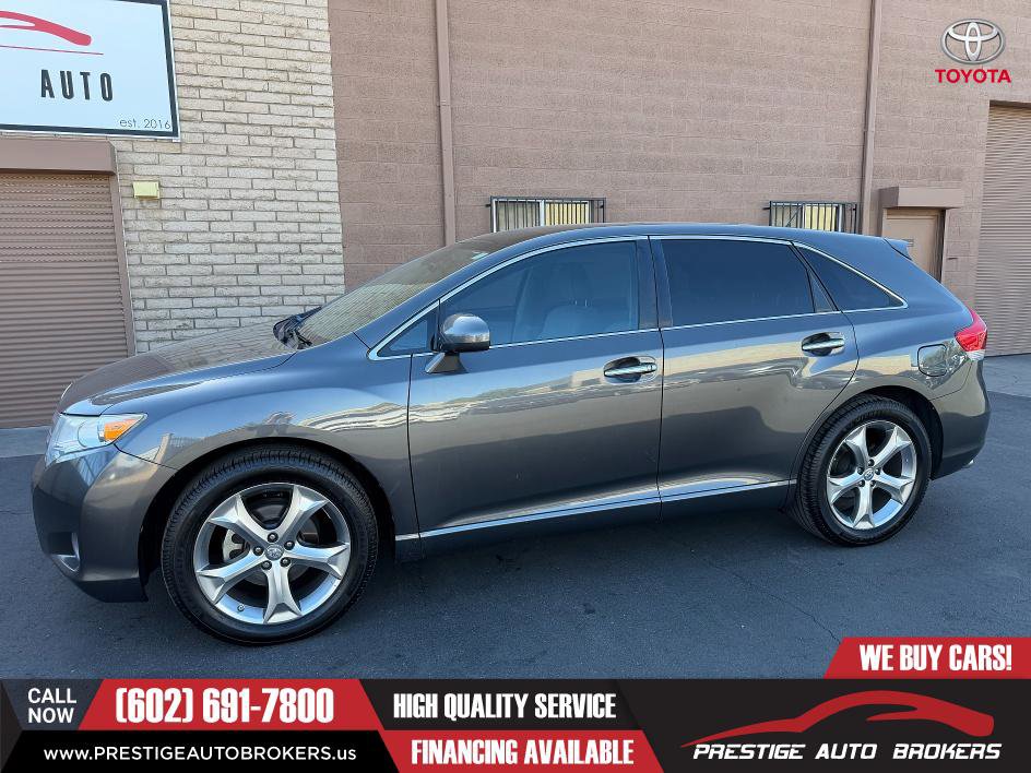 Used 2010 Toyota Venza AWD image 2