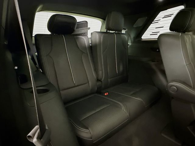 Used 2026 Cadillac Vistiq Sport w/ LPO, Floor Liner Package image 32