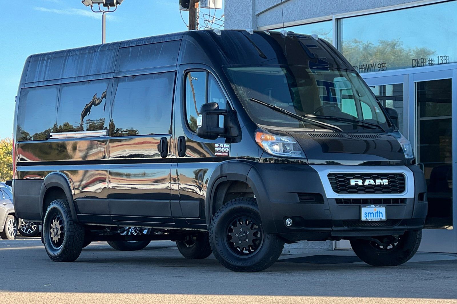 Used 2021 RAM ProMaster 3500 w/ Convenience Group FWD image 2