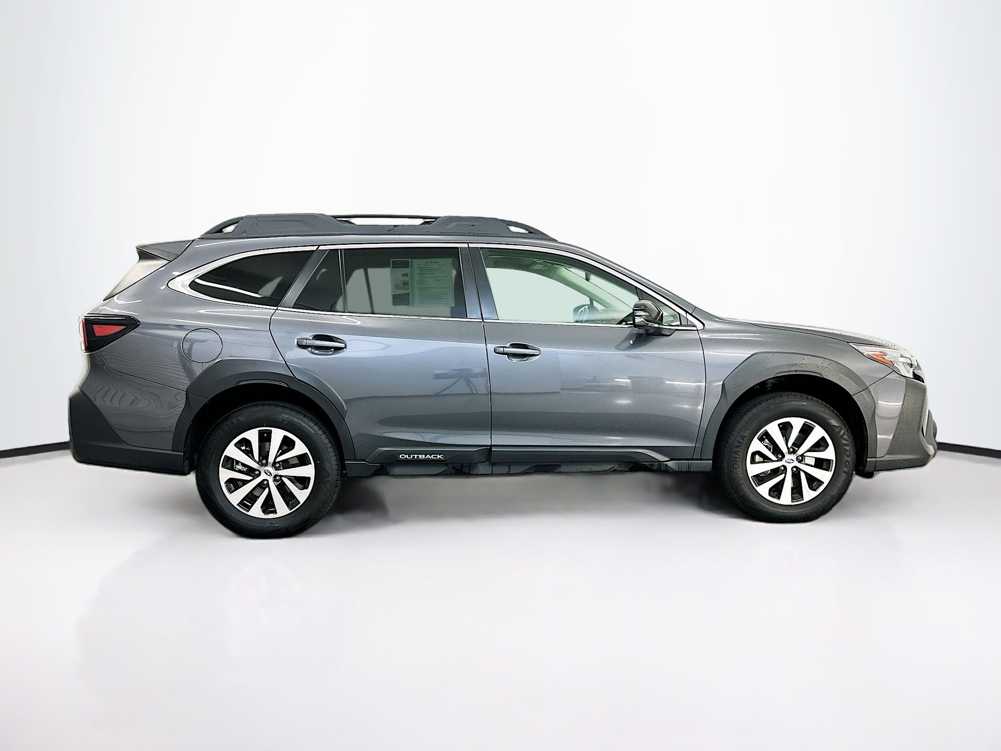 Used 2025 Subaru Outback Premium image 10