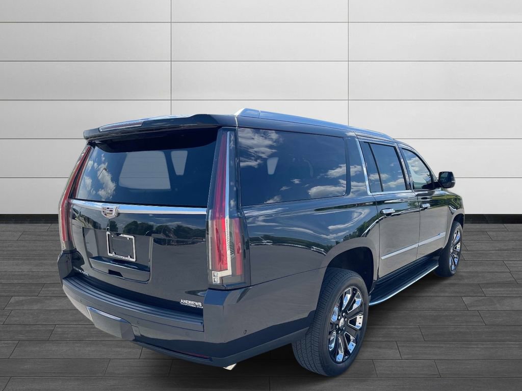 Used 2019 Cadillac Escalade ESV Luxury AWD/4WD image 5