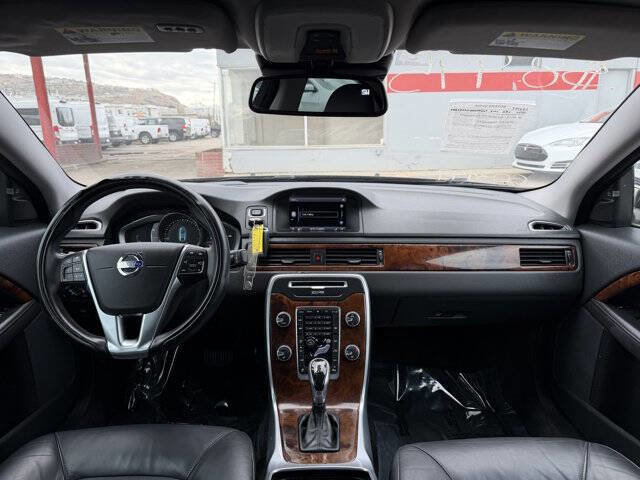 Used 2015 Volvo S80 T5 Platinum image 18