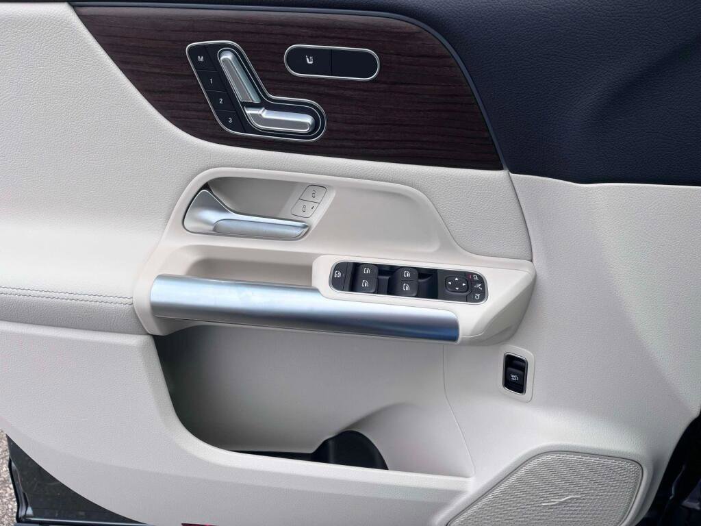 New 2026 Mercedes-Benz GLA 250 4MATIC image 29