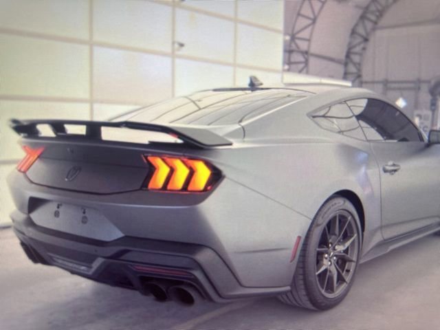 Used 2025 Ford Mustang Dark Horse RWD image 5