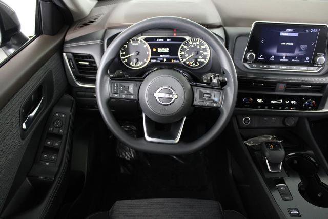 Certified 2023 Nissan Rogue SV image 7