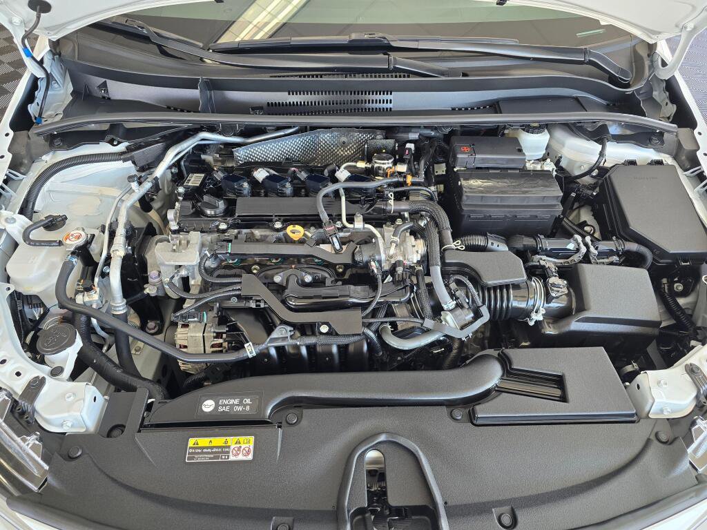 Used 2024 Toyota Corolla LE FWD image 9