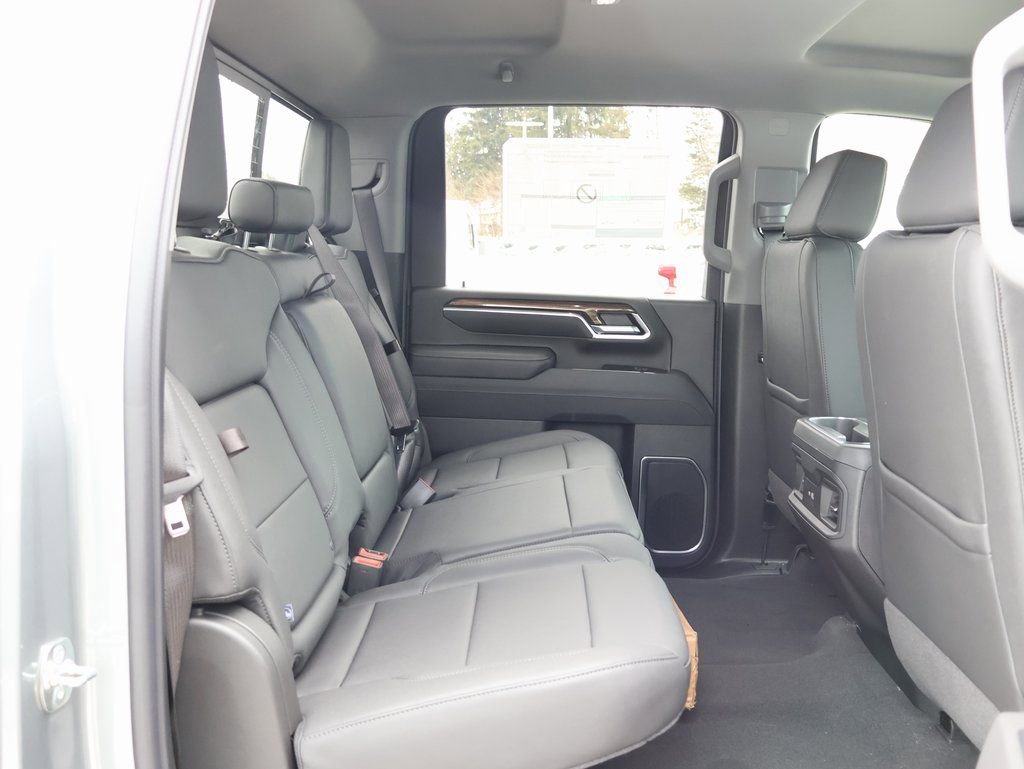 New 2026 Chevrolet Silverado 3500 LT w/ Trail Boss Package image 41