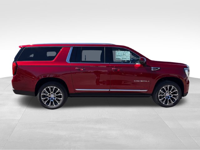 New 2026 GMC Yukon XL Denali AWD/4WD image 8