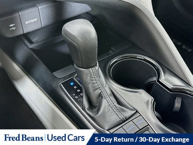 Used 2019 Toyota Camry LE FWD image 23