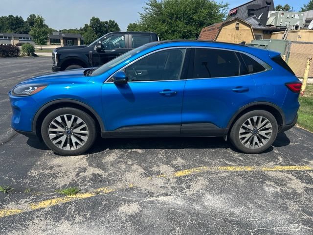 Used 2020 Ford Escape Titanium AWD/4WD image 4