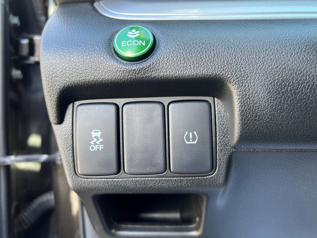 Used 2015 Honda CR-V LX image 32