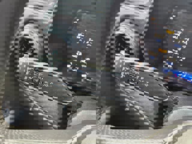 Used 2024 Chevrolet Colorado W/T RWD image 25