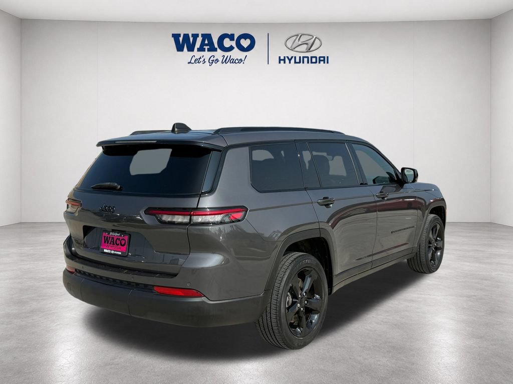 Used 2023 Jeep Grand Cherokee L Laredo AWD/4WD image 9