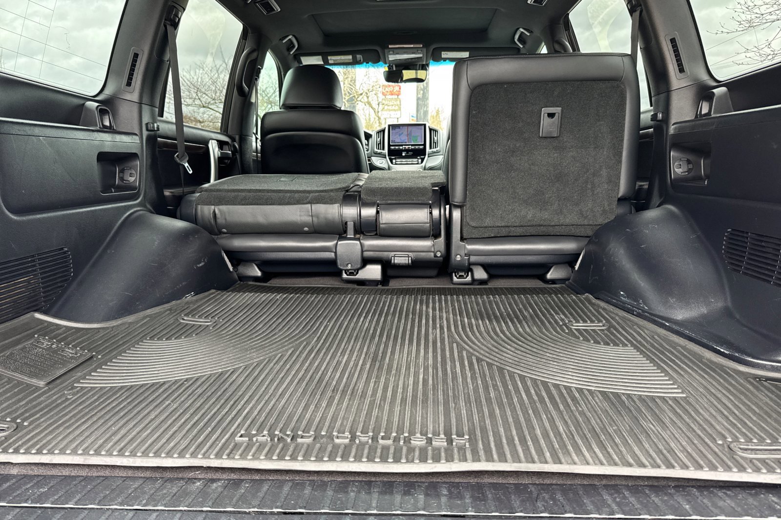 Used 2021 Toyota Land Cruiser Heritage Edition image 15