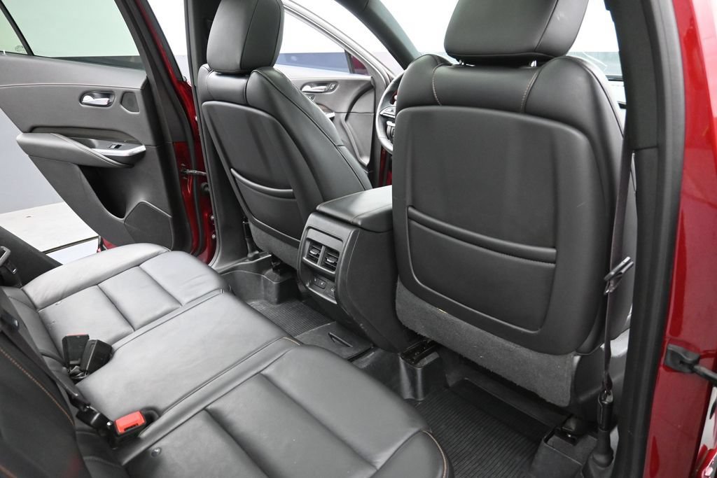 Used 2019 Cadillac XT4 Sport FWD image 10