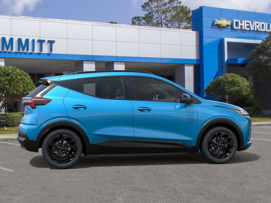 New 2027 Chevrolet Bolt RS w/ Technology Package image 5