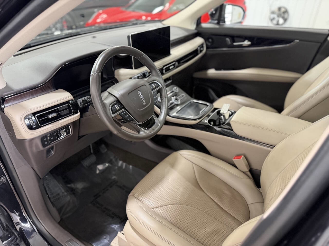 Used 2021 Lincoln Nautilus Reserve image 26