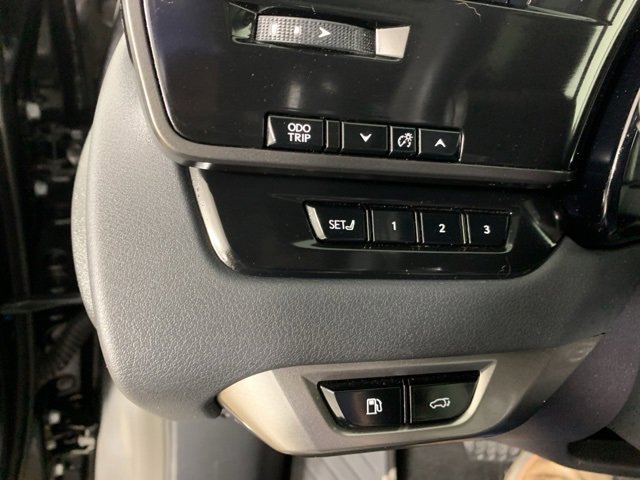 Used 2025 Lexus RX 350 F Sport w/ Accessory Package image 18