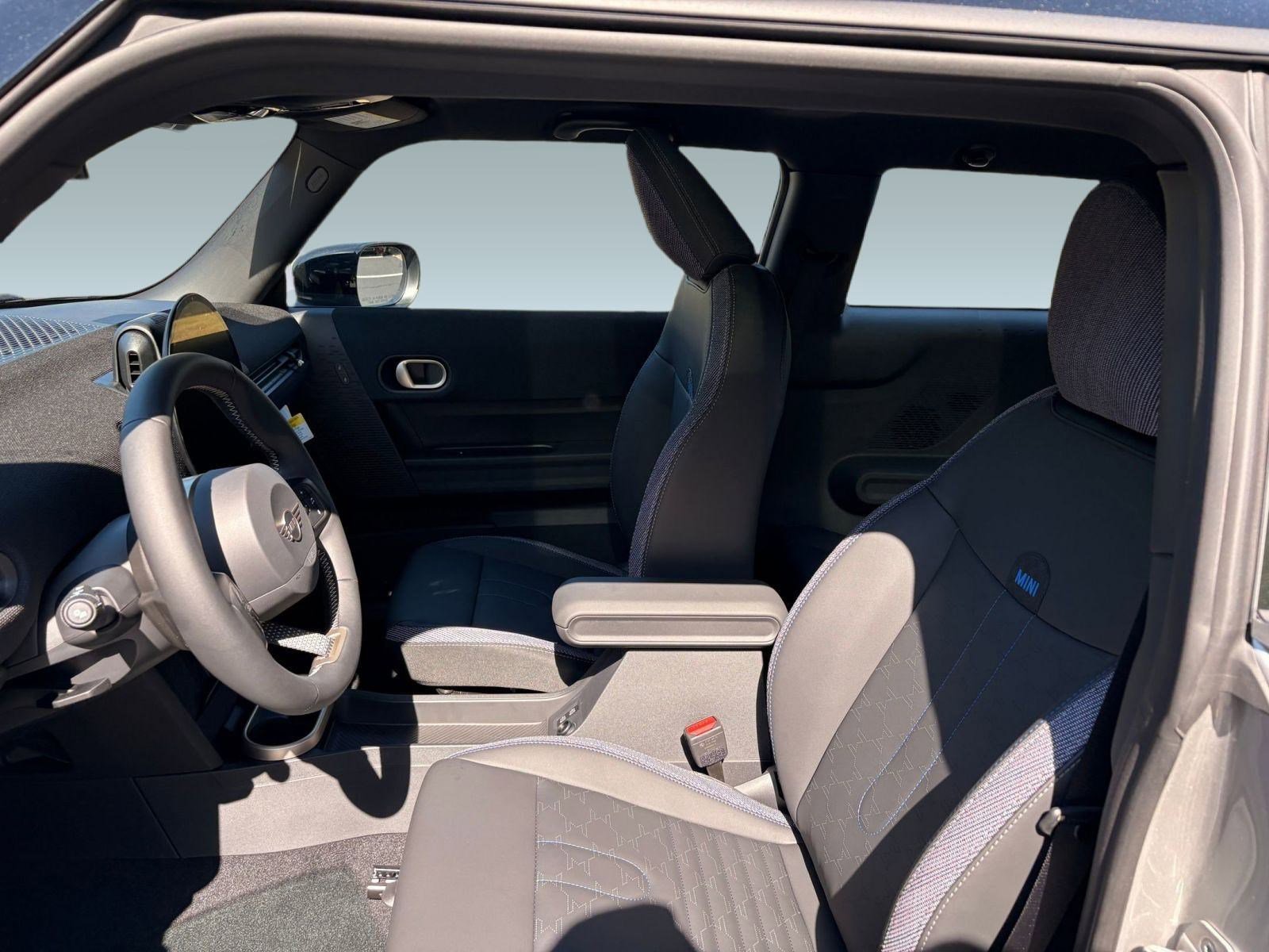 New 2026 MINI Cooper S image 5